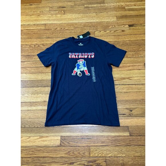 New England Patriots Football Men's Retro T-Shirt 1960 Throwback Size Medium NWT - Picture 1 of 6